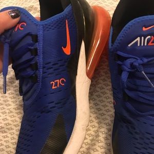 Men’s like new nike sneakers